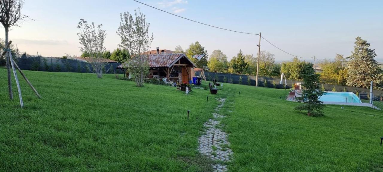 Casa Vacanza Con Piscina,Area Giochi Bambini. Santa Maria della Versa Exterior photo